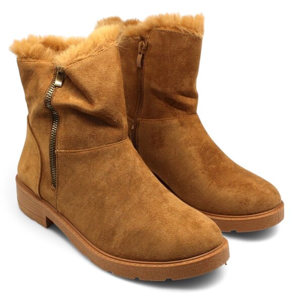 Women Olivia Miller Winter Boots - Picture 1 of 7